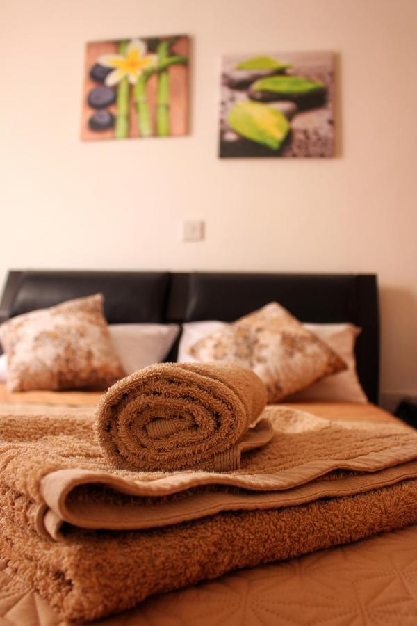 Paphos Cozy Poolside Apartment מראה חיצוני תמונה