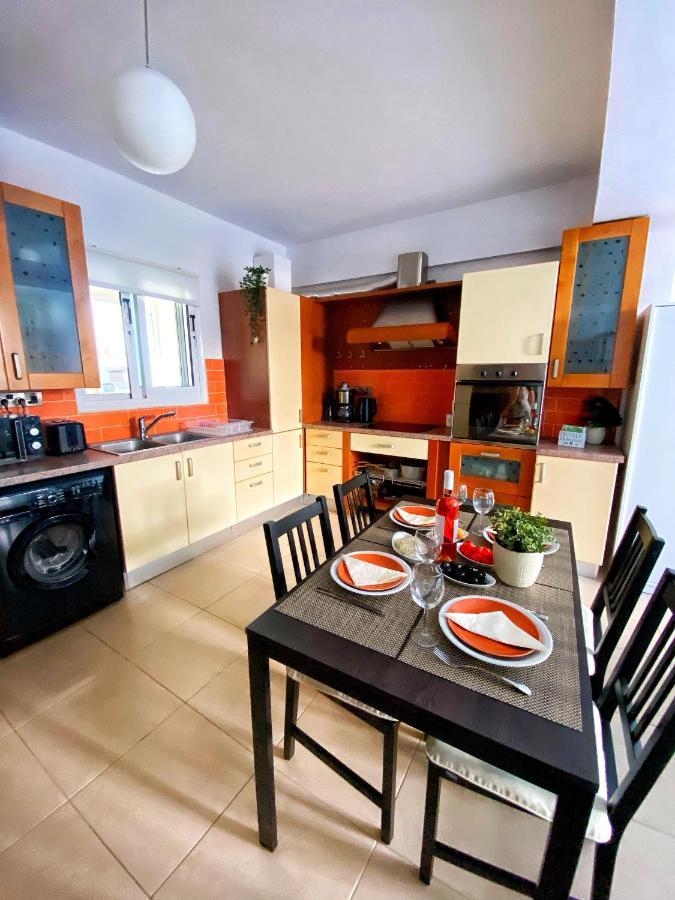 Paphos Cozy Poolside Apartment מראה חיצוני תמונה