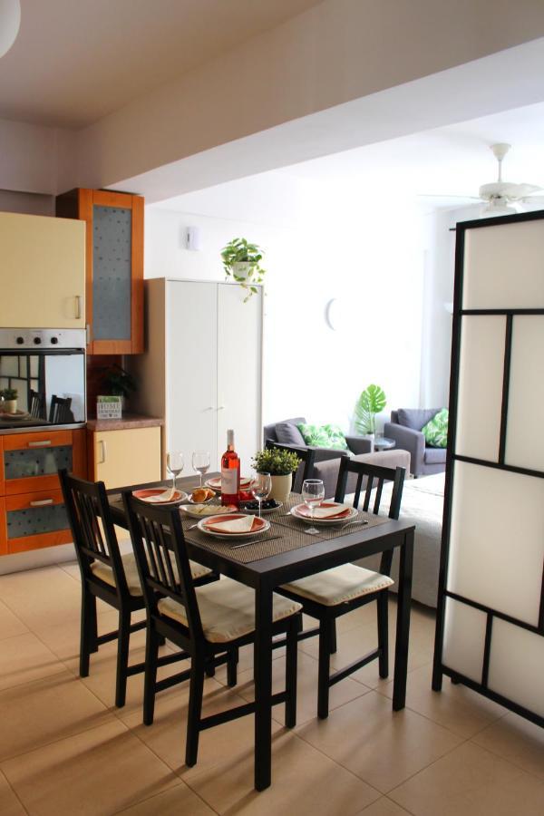 Paphos Cozy Poolside Apartment מראה חיצוני תמונה